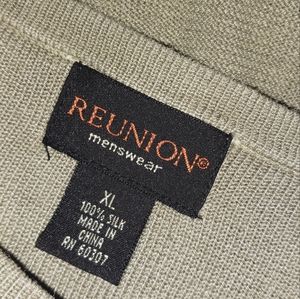 Vintage Réunion 100%silk men's shirt size XL sage green
